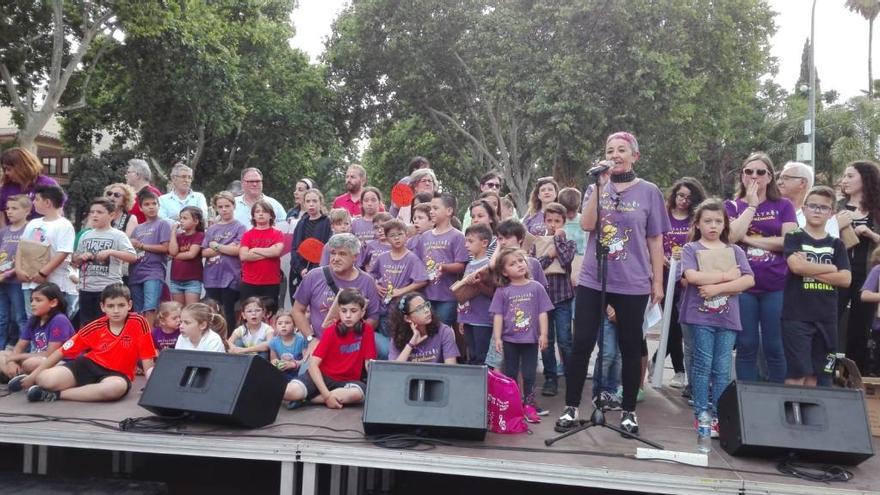 Más de 5.000 personas llenan Bétera en la fiesta del valencià