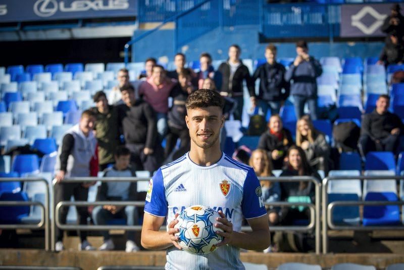 Presentación de Javi Puado