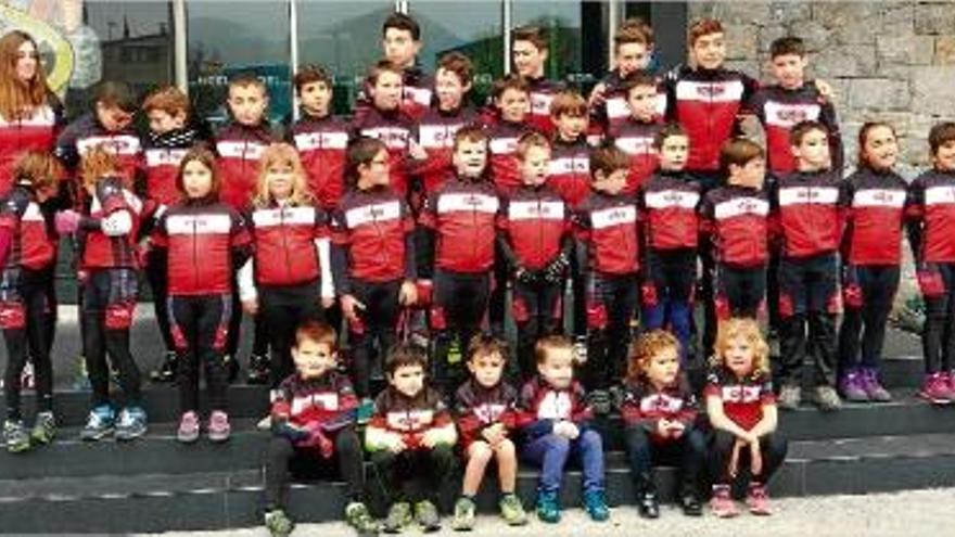 Presentació de l&#039;escola de ciclisme infantil del CC Olot