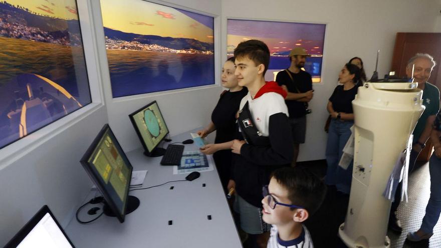 Los más jóvenes disfrutaron del simulador de navegación.