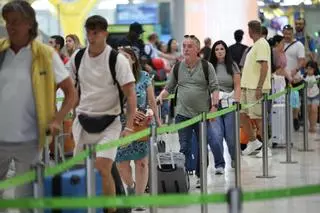 Els aeroports espanyols marquen un nou rècord amb 67 milions de passatgers internacionals fins al juliol