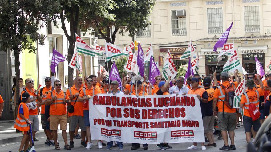 La Junta convoca una reunión con ASM y trabajadores ante la crisis de las ambulancias