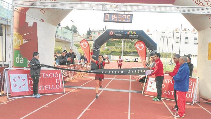 Fernando Ruiz y Raquel Casares sacan a relucir su calidad en Onda