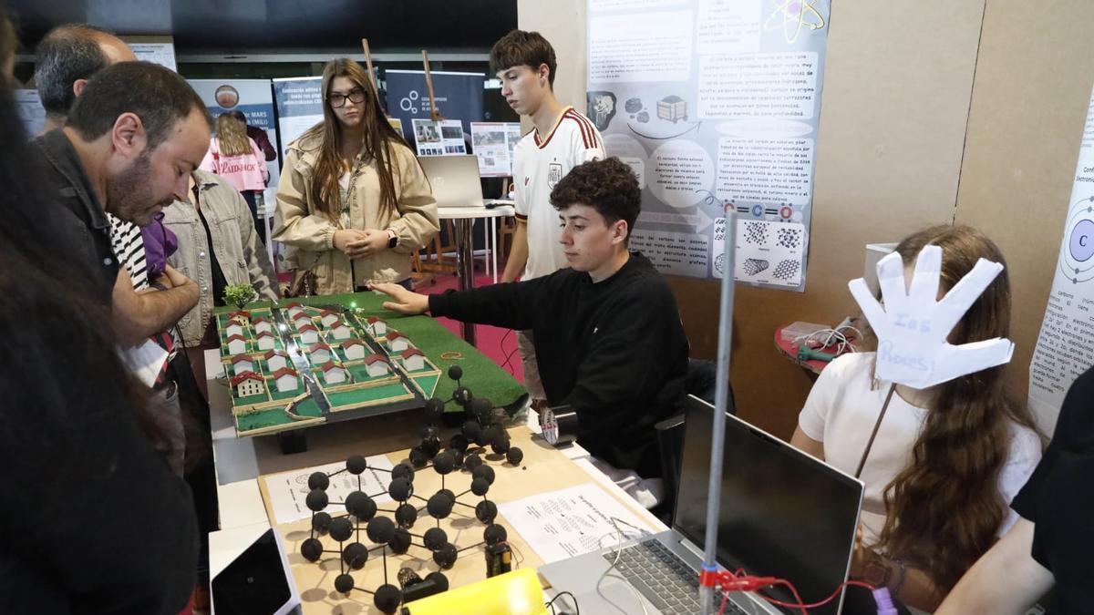 VÍDEO: Feria de la Ciencia y la Innovación de Asturias en el Pabellón de Exposiciones de La Magdalena