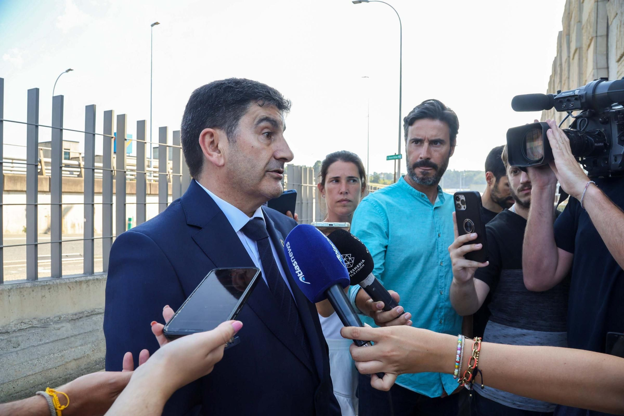 A Coruña da el último adiós al histórico sindicalista Suso Díaz