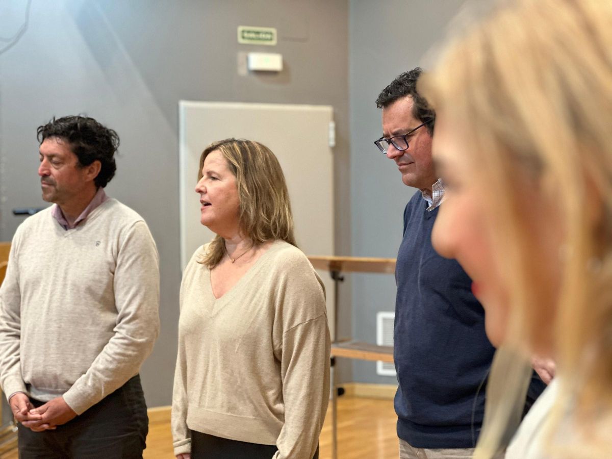 Una candidata canta durante la prueba para formar parte del coro participativo de la ROSS.