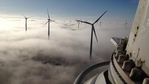 Un parque de aerogeneradores de energía eólica. 