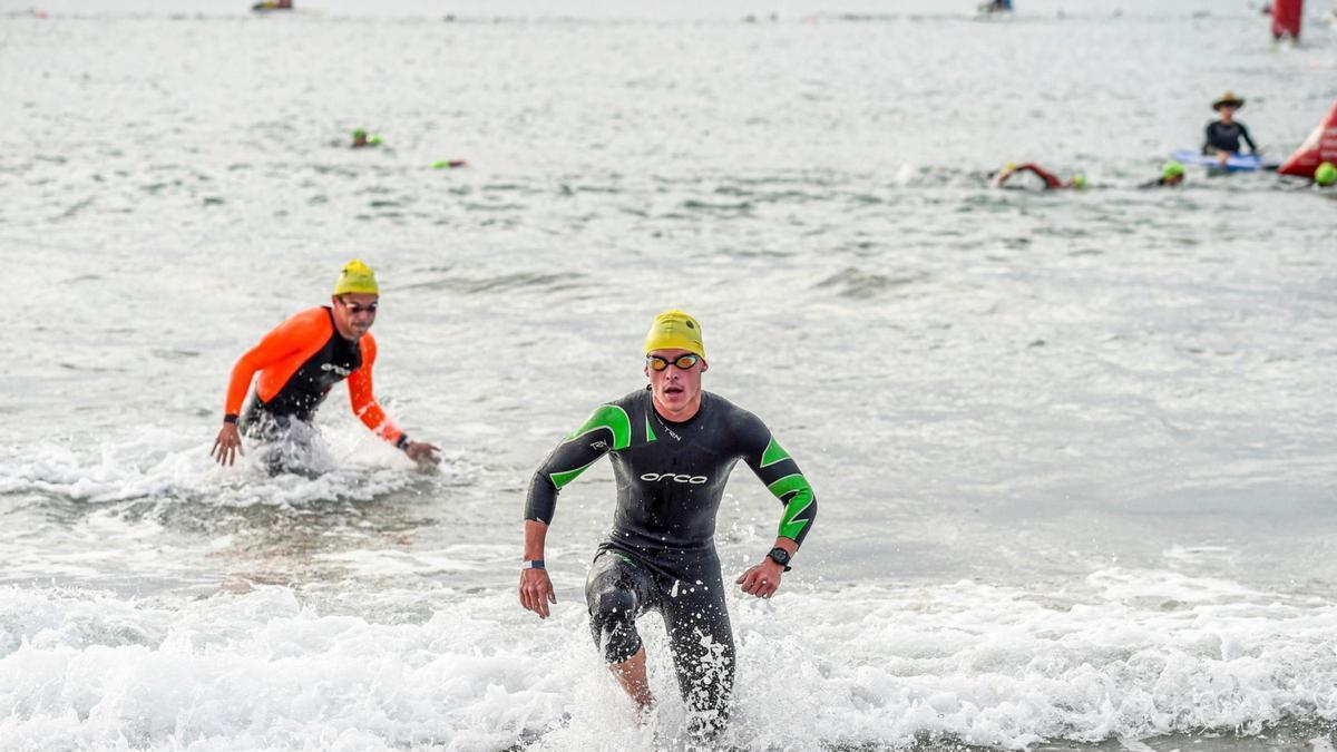 Oropesa del Mar reunirá a cerca de 1.500 deportistas en la V edición del Scott Mediterranean Epic Triathlon.