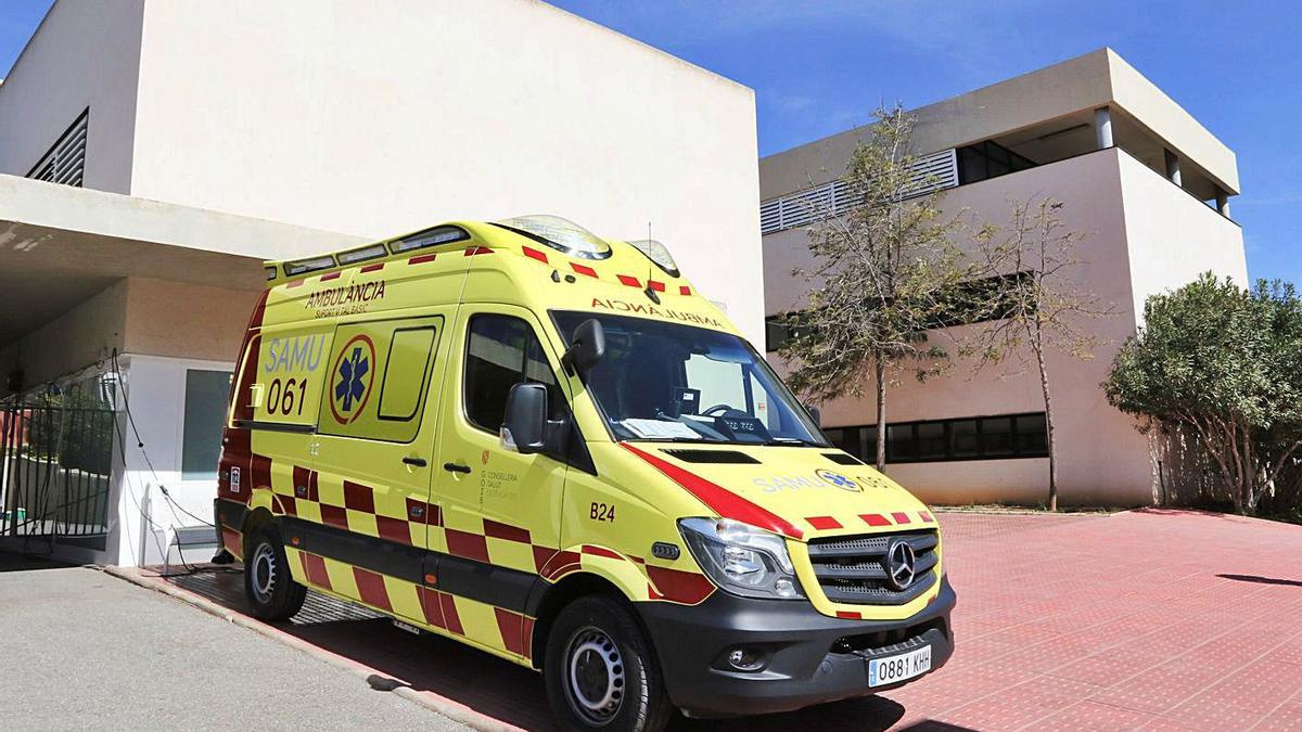 Ambulancia de soporte vital básico en Santa Eulària.