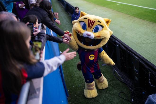 Entrenamiento del FC Barcelona masculino, en el estadi Johan Cruyff