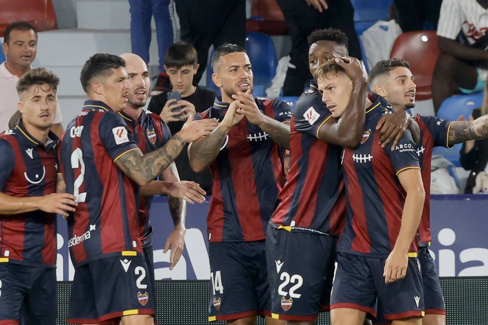 El Levante - Racing de Ferrol (1-0), en imágenes