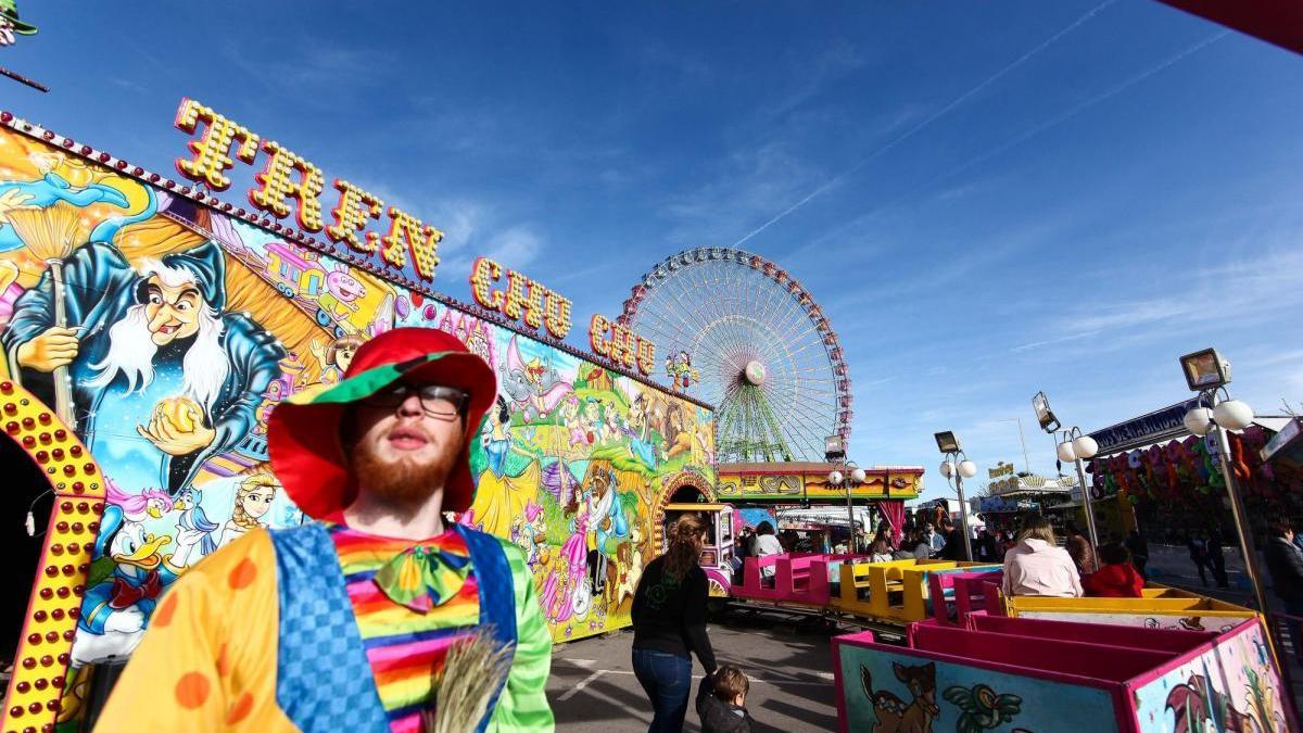 Los feriantes piden nueva fecha para aprovechar el tirón navideño en Castelló