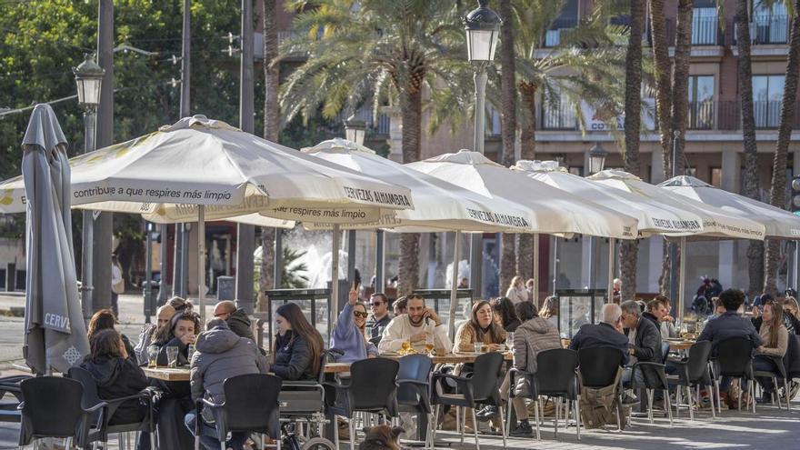  Cabanyal y los hosteleros del paseo de Neptuno tampoco quieren macroeventos ni festivales