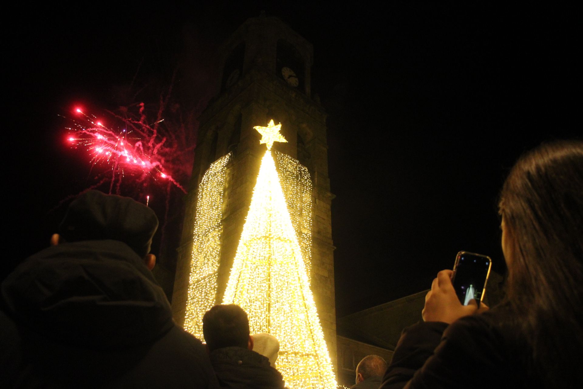 GALERÍA | Encendido del alumbrado navideño en Puebla de Sanabria