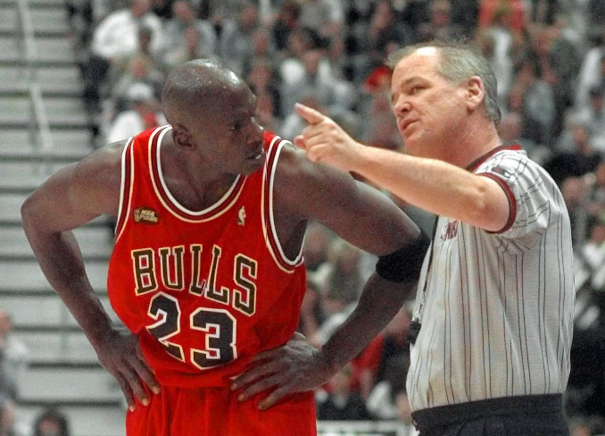 AP -MARK J. TERRILL-04/06/98-SALT LAKE CITY- Chicago Bulls' Michael Jordan looks in disbelief at game official Bennett Salvatore after a call in the second half of Game 2 of the NBA Finals in Salt Lake City, Friday, June 5, 1998. (AP Photo/Mark J. Terrill)