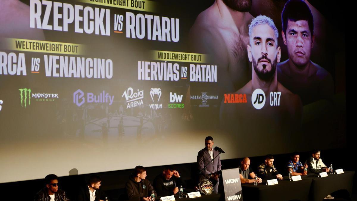 La rueda de prensa en Alfafar reúne a todos los protagonistas de WOW Valencia, uno de los eventos más importantes de las artes marciales mixtas en España.