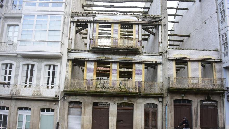 Luz verde a la licencia para reestructurar y ampliar el número 8 de la calle Santa Lucía en A Coruña