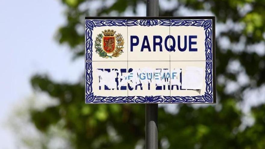 Las placas del parque Teresa Perales de Zaragoza se vandalizaron en abril