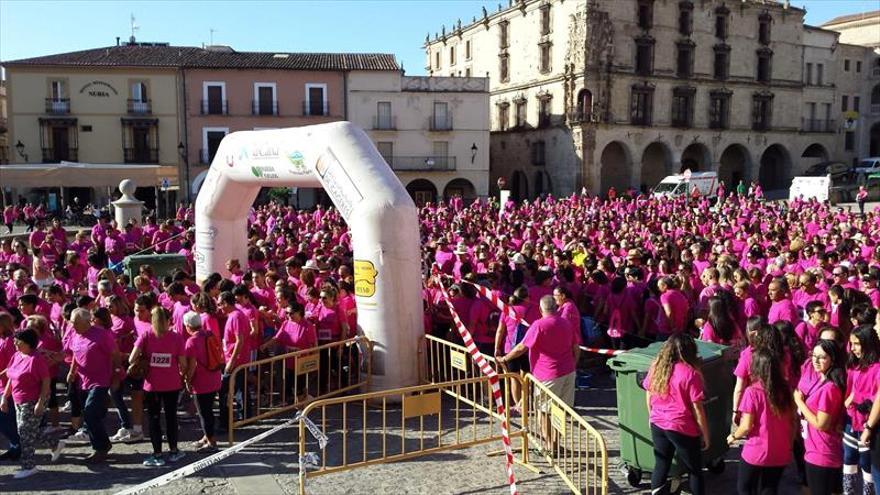 La marcha contra el cáncer se propone vender los 3.000 dorsales