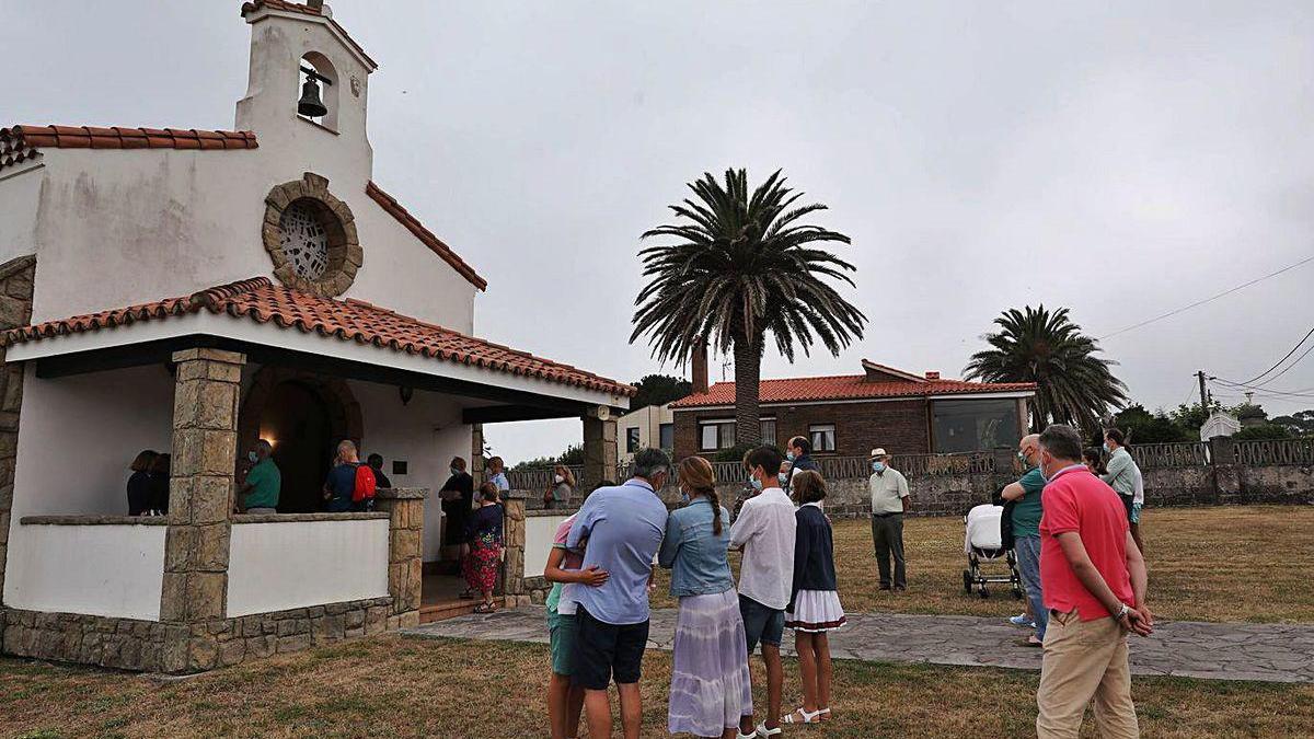 Celebración de San Lorenzo con mascarillas en La Providencia