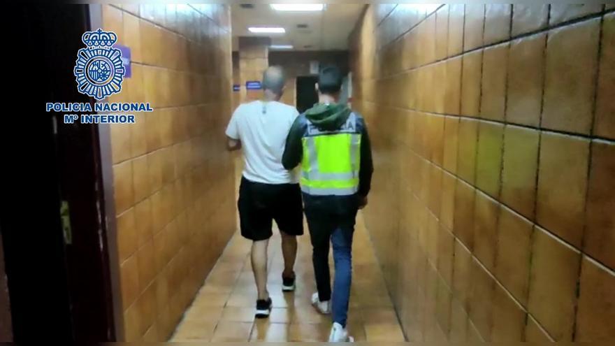 Detenido por intentar robar a punta de navaja dos supermercados en Telde