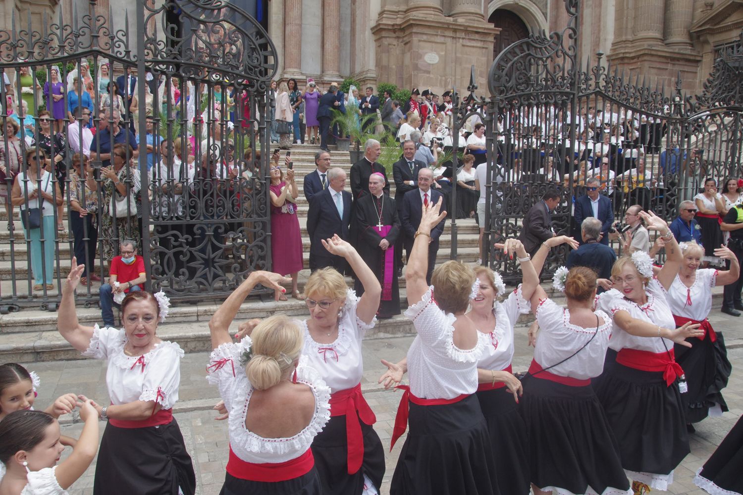 La Catedral acoge la Misa Estacional de Santa María de la Victoria