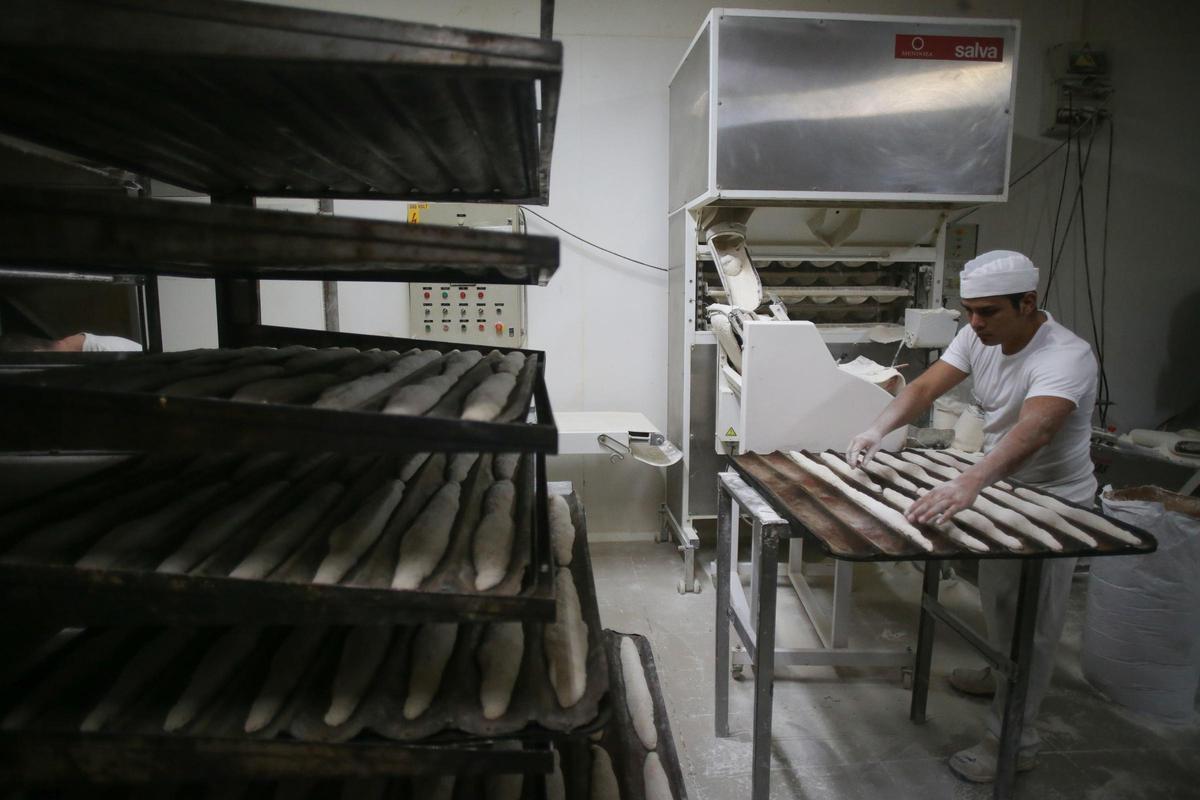 Interior de una panadería, una de las actividades que tributa mayoritariamente en módulos.