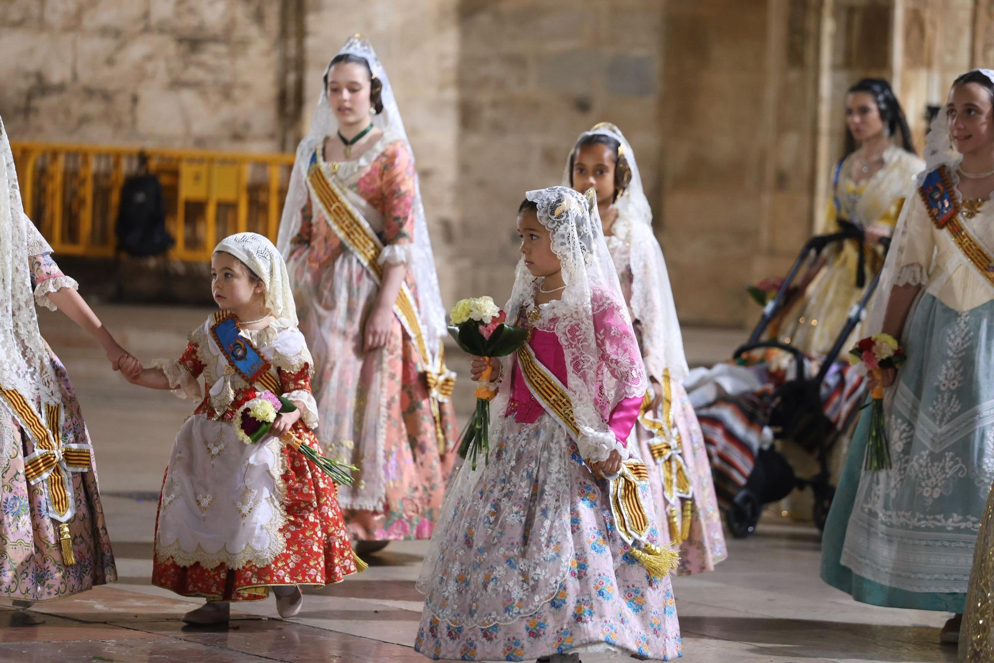 Búscate en el primer día de la Ofrenda en la calle San Vicente entre las 23 y las 24 horas