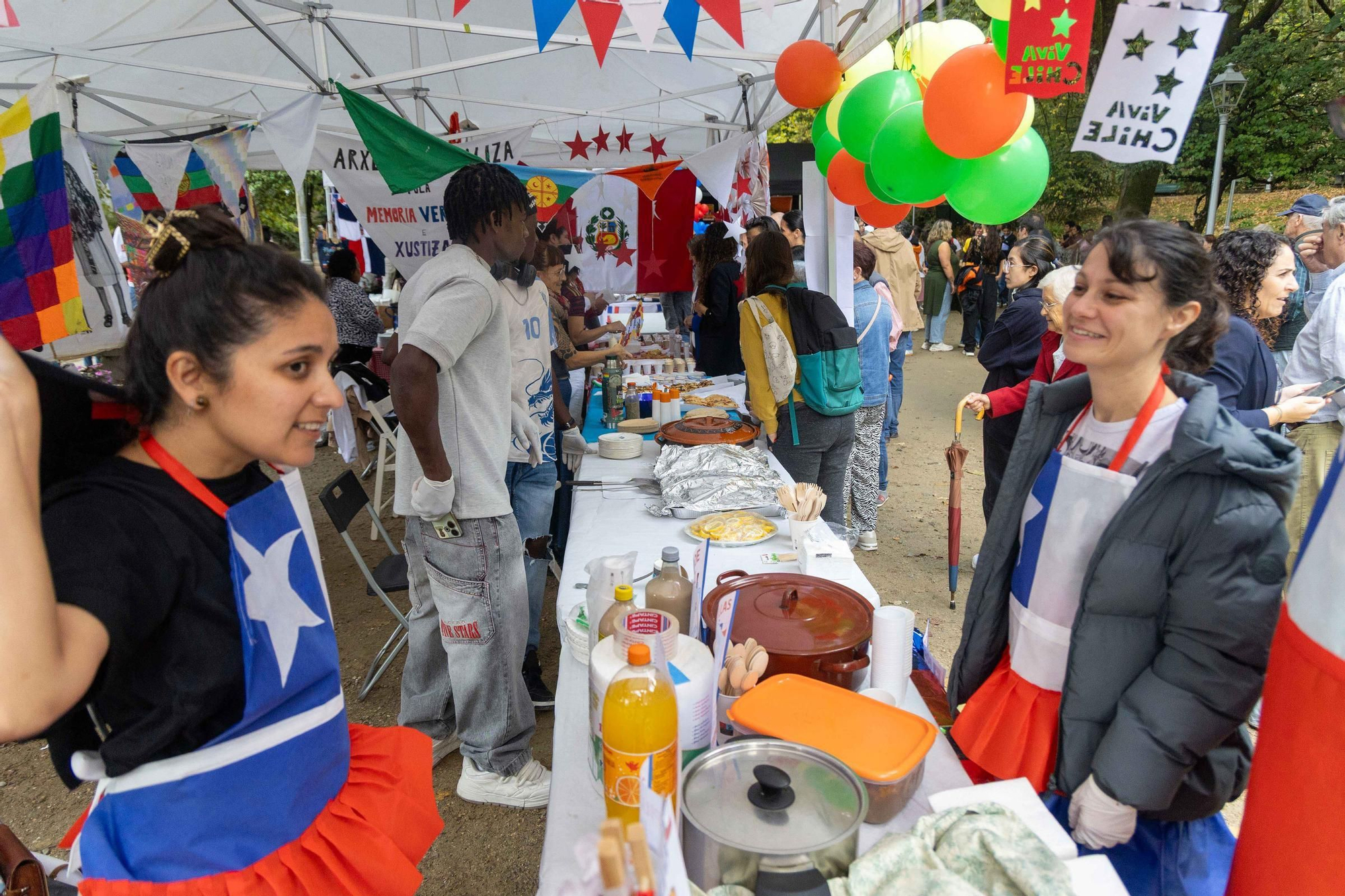 Décimo primeira edición do Festival Intercultural en Santiago