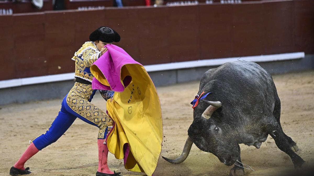 El diestro Román una corrida en Las Venta.
