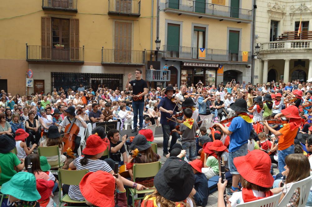 El projecte Superfilharmònics d''orquestres escolars aplega 300 músics en un concert inèdit