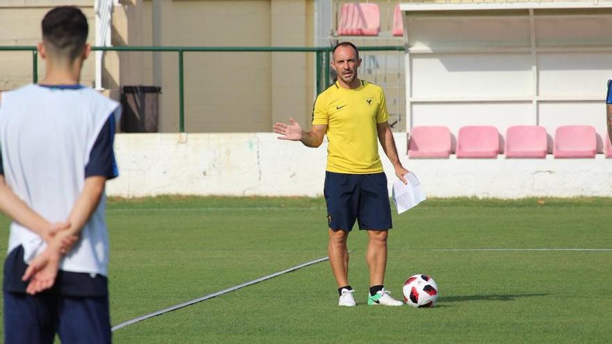 &quot;Cuando recuperemos gente, el nivel del equipo subirá&quot;