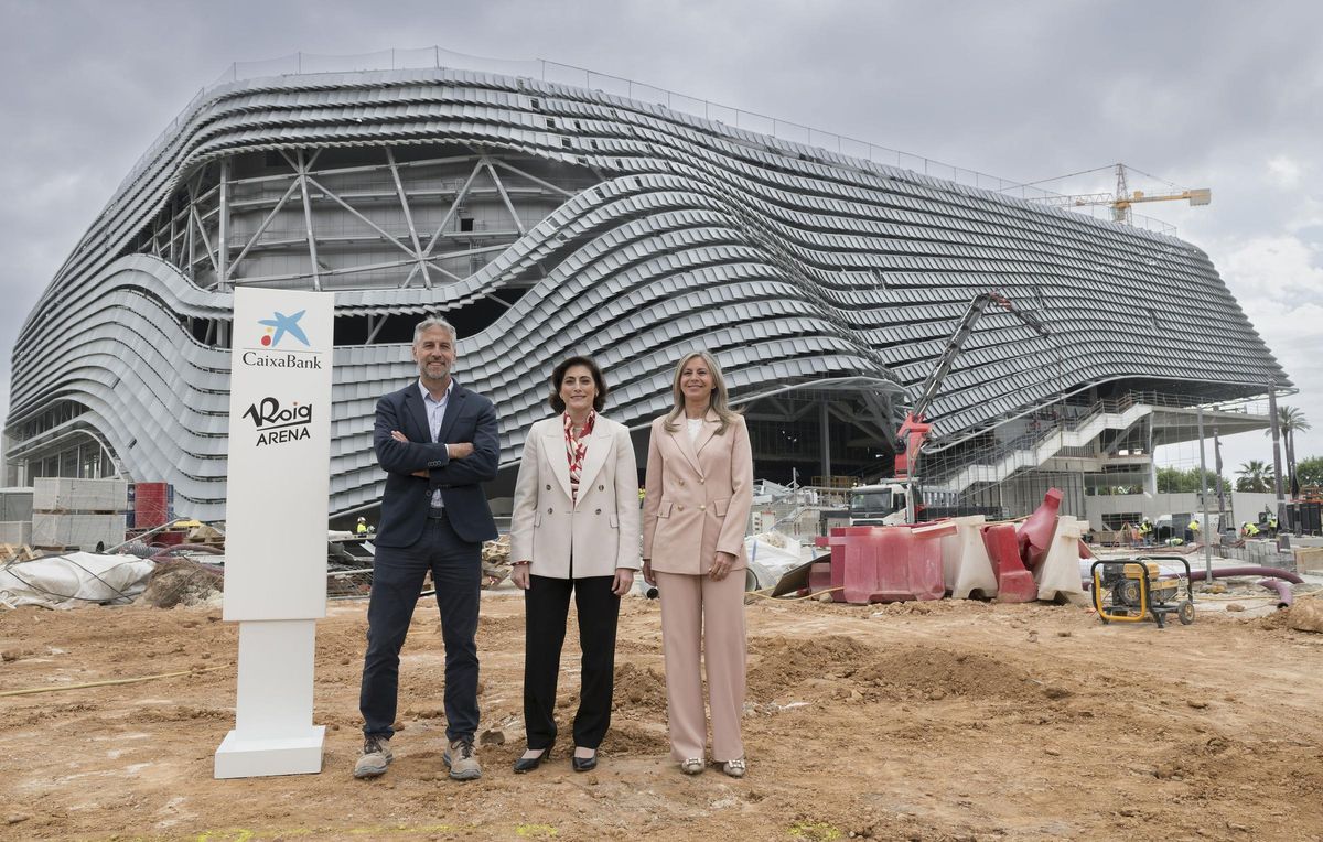 El Roig Arena transforma València