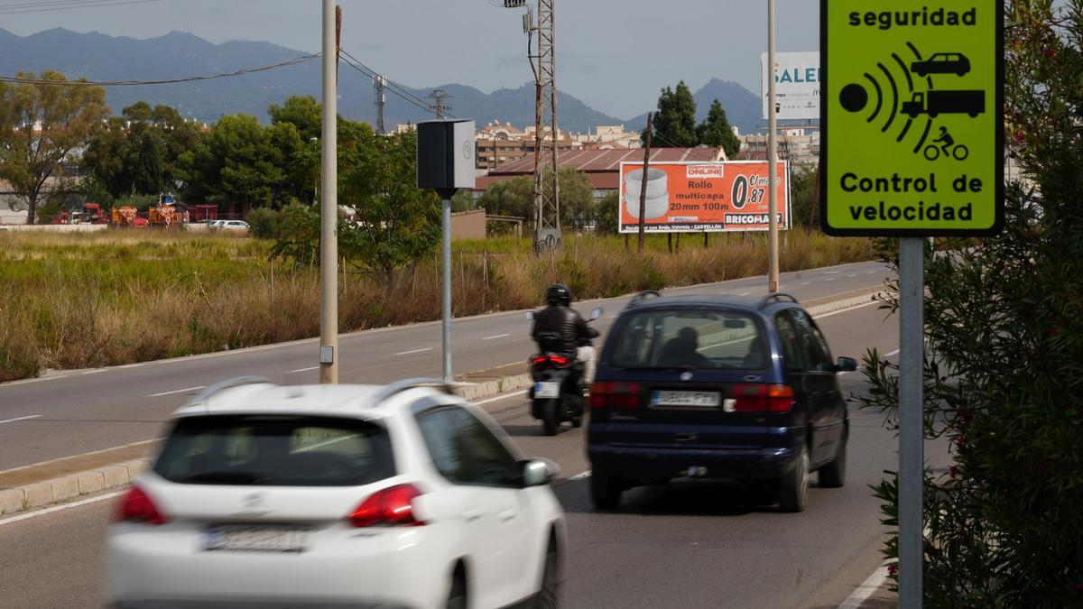 Imagen del radar ubicado en la avenida de València de Castelló.