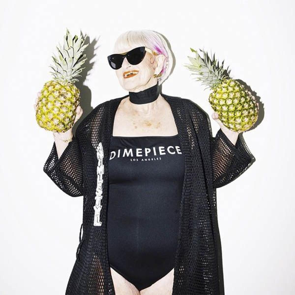 Baddie Winkle Modelo Indie A Los 86 Años Woman 