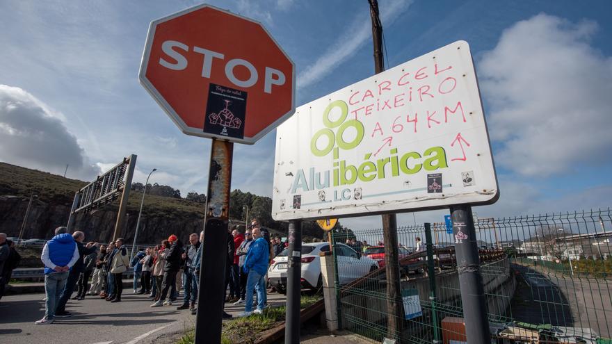 Protesta de trabajadores de Alu Ibérica