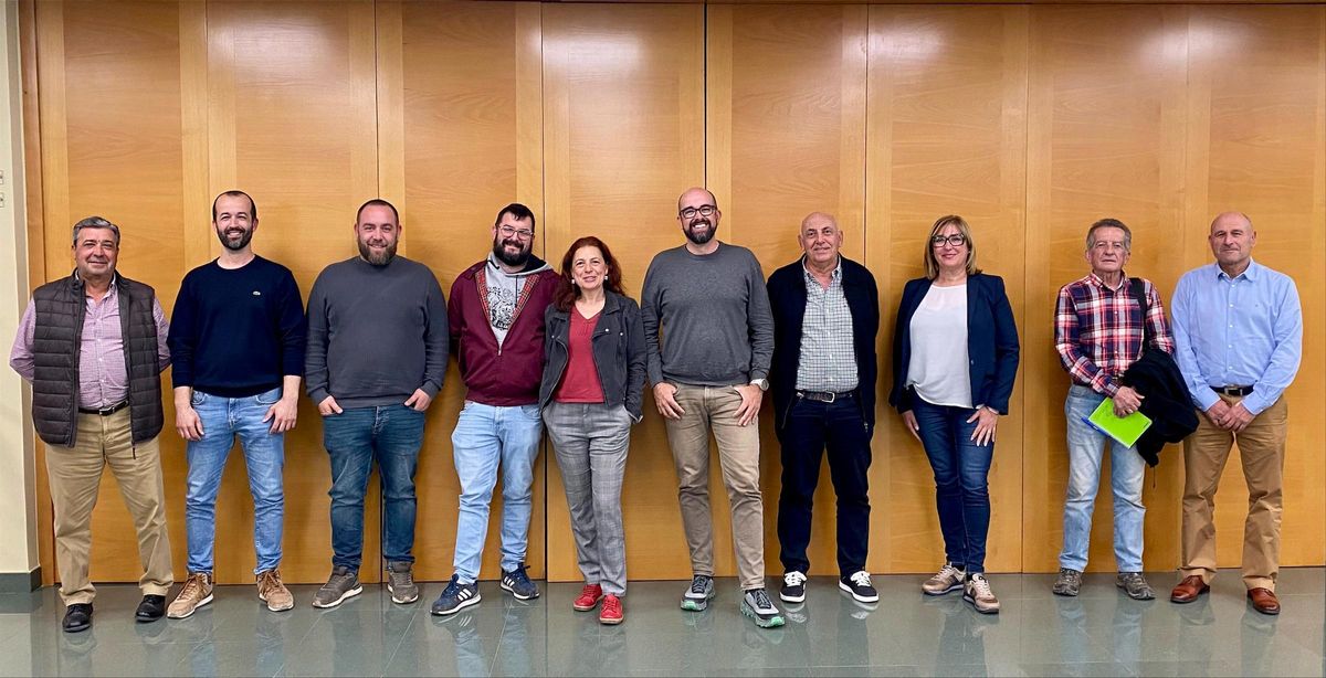 Los integrantes del nuevo Consejo Rector, elegidos en la última asamblea de la cooperativa.