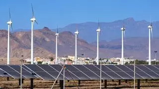 Canarias mantiene un 'retén' de  225 trabajadores hasta diciembre para ultimar los fondos europeos