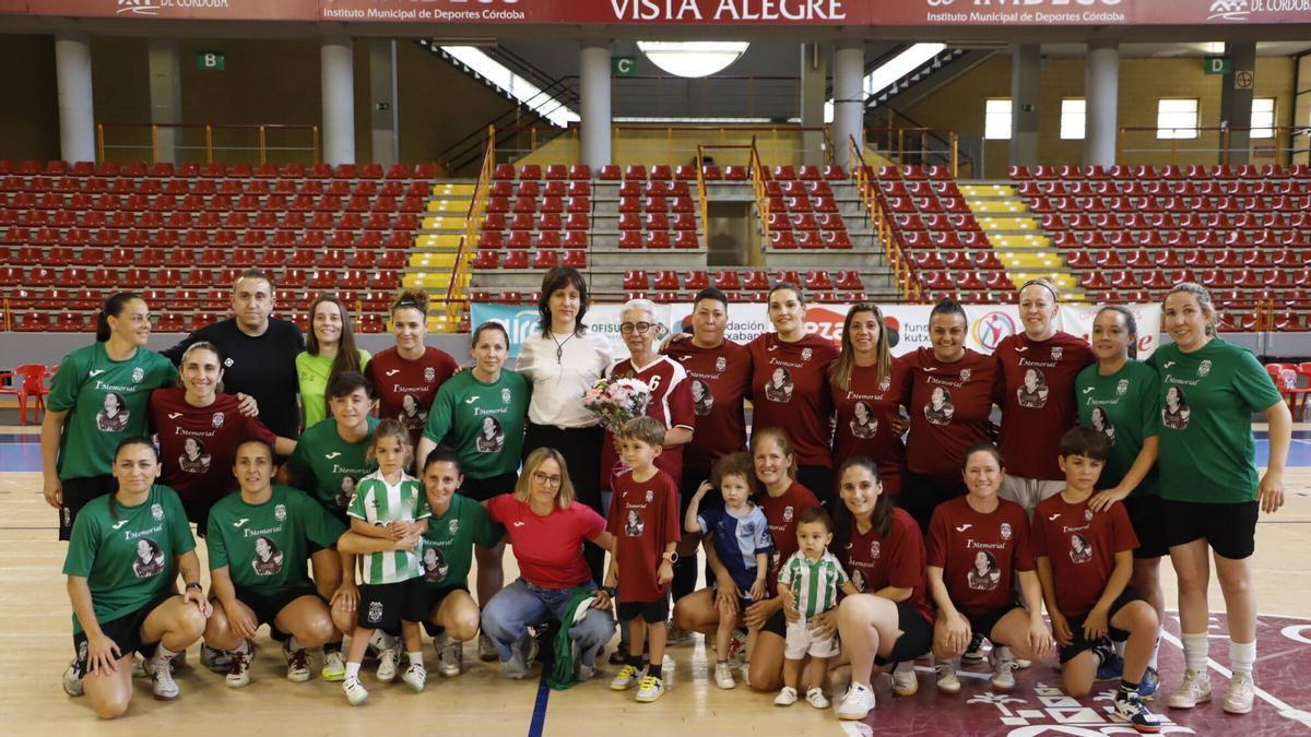 Vista Alegre rinde homenaje a Inma Baena en el primer memorial en su recuerdo