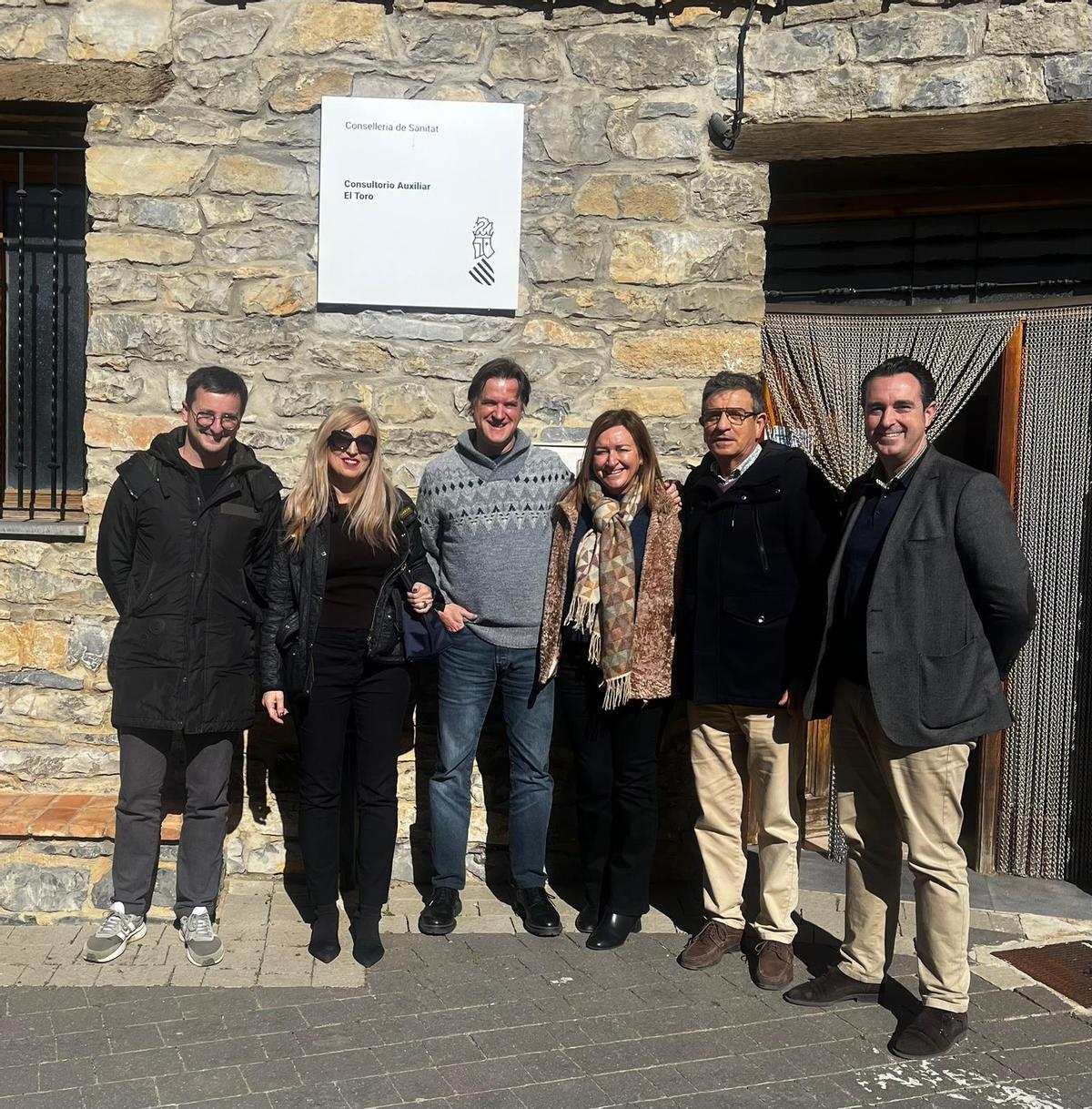 Arenes y Suárez, en consultorio auxiliar de El Toro.