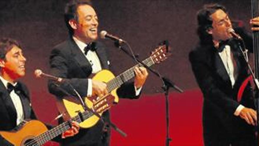 La esencia del bolero llega al Auditori con Café Quijano