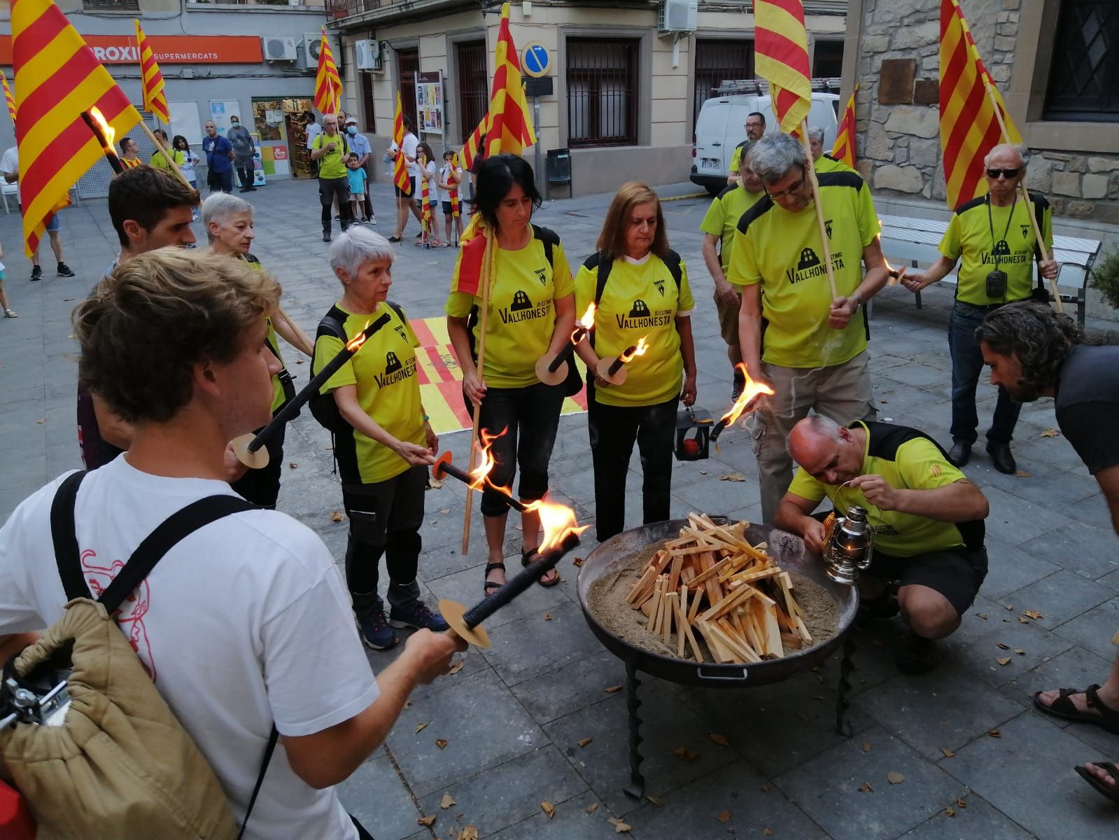 Sant Vicenç rep la flama del Canigó