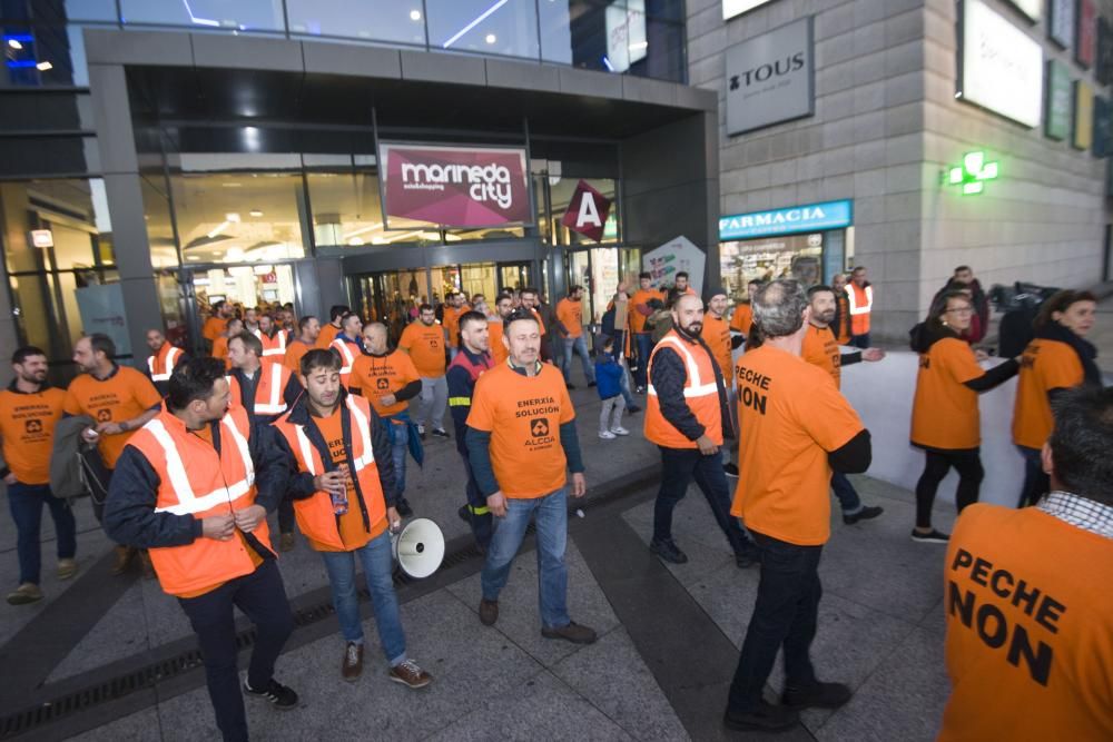 Este sábado, los trabajadores convocan una concentración en la plaza de María Pita.