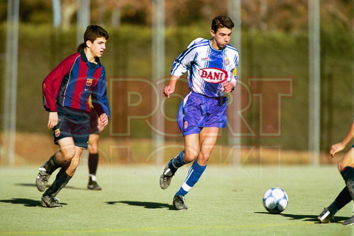 16. Cesc Fàbregas 16. Cesc Fàbregas