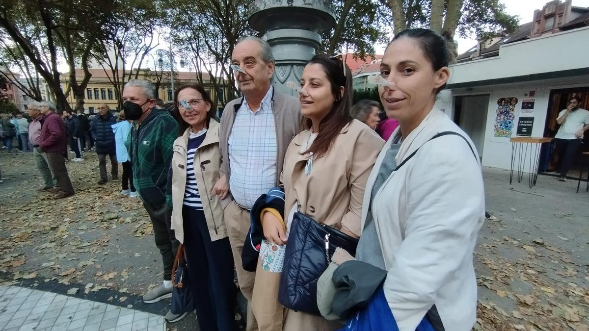 Así fue la concentración contra el mal olor en Langreo