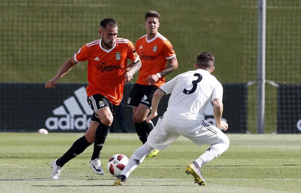 El Cartagena cae ante el Castilla en un malísimo partido