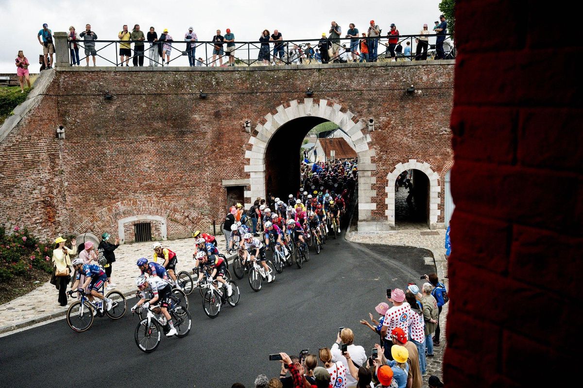 El Tour, durante la segunda etapa.