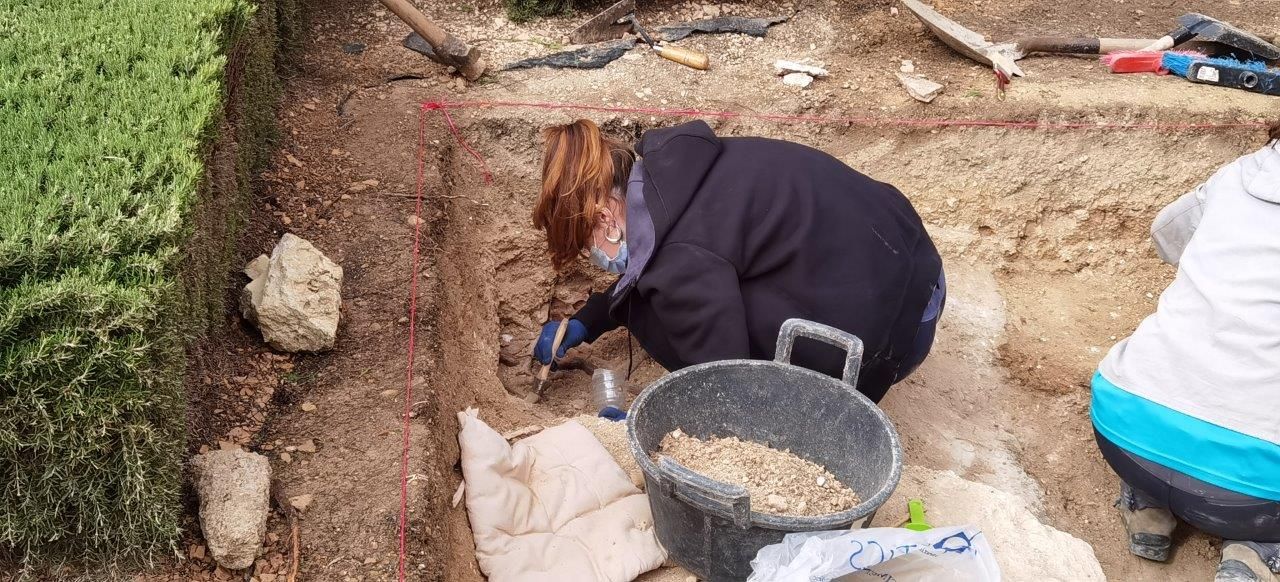 Comienza la segunda fase de excavaciones en la fosa de Porreres