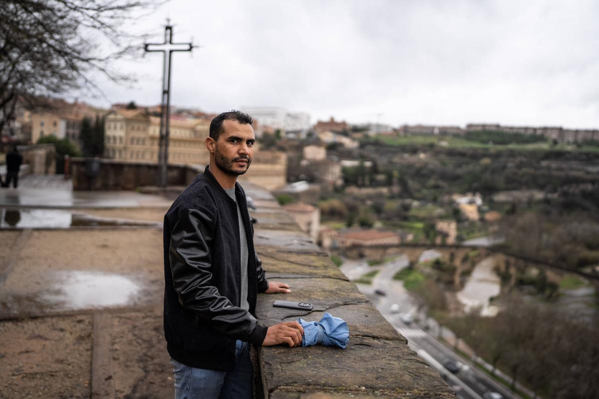 Salih Ben Youssef, inmigrante marroquí residente en manresa desde hace 3 años.