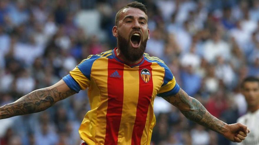 Otamendi quiere salir del Valencia este verano